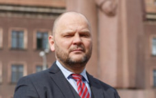 Политолог Панкратов: немецкая молодежь не понимает, зачем воевать с Россией