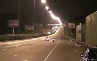 Движение на участке МКАД, где горел автомобиль, восстановлено
