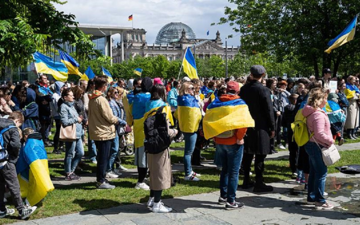 Berliner Zeitung: в ФРГ растет усталость от запросов Киева на деньги и оружие