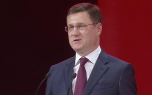 Новак рассказал о своем катании на лыжах на черной трассе