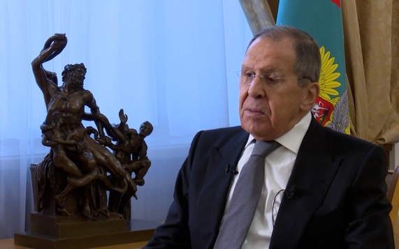Лавров сравнил "примитивную" пропаганду СССР с риторикой современного Запада
