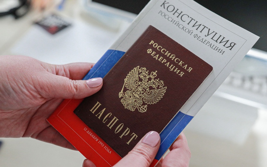 Госдума одобрила закон об отказе в гражданстве и ВНЖ иностранцам с судимостью