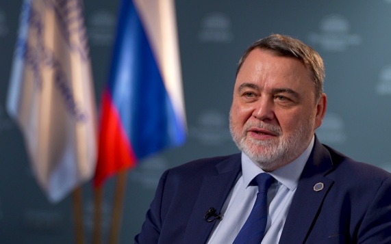 Артемьев озвучил сроки перехода бирж РФ на отечественное оборудование