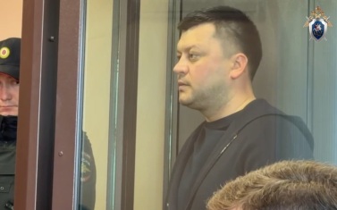 За госпитализированным мэром Уфы следят по электронному браслету
