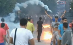 Участники беспорядков в Ливии подожгли офис премьер-министра