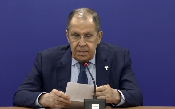 Лавров в Индии потребовал вывести из зала мужчину за громкий звук на телефоне