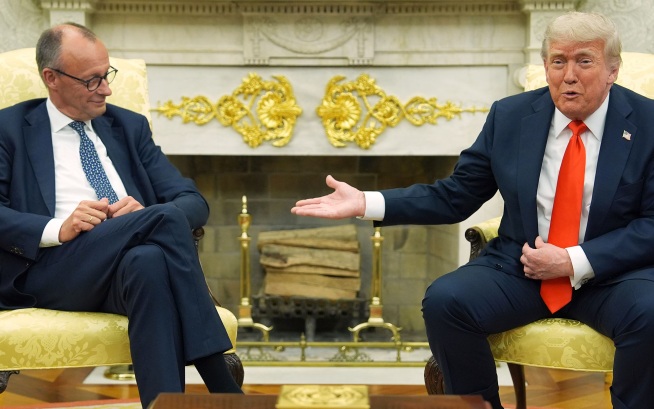 Мерц признался, что с Трампом бессмысленно спорить, а сделавшим это "не повезло"