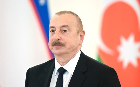 Алиев прибыл в Казахстан на неформальный саммит Организации тюркских государств