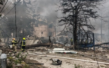 Пожар на АЗС в Пятигорске локализовали на 1000 "квадратов"
