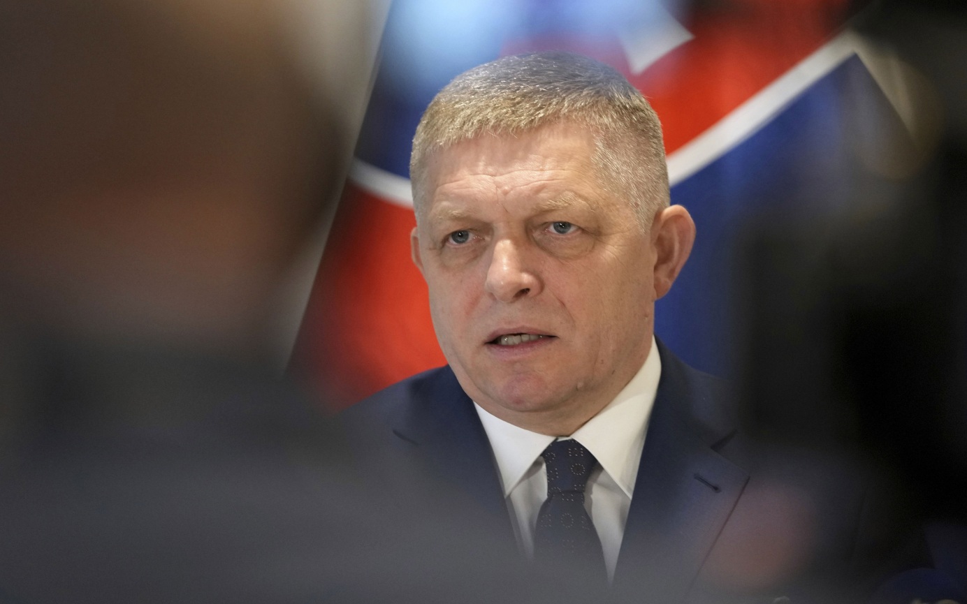 Фицо признал провал западной стратегии по ослаблению России через Украину