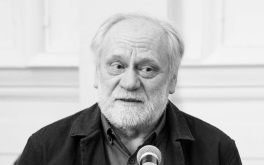 Умер художник театра и кино Юрий Устинов