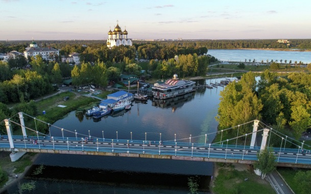 Движение транспорта на выезде из Ярославля в сторону Москвы восстановлено