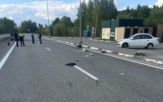 Известный путешественник-велосипедист с аккордеоном попал в ДТП в Горно-Алтайске