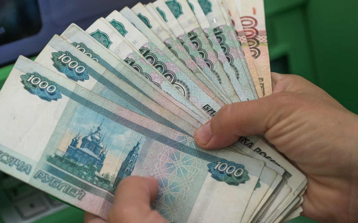 Банки будут проверять происхождение крупных сумм, вносимых наличными
