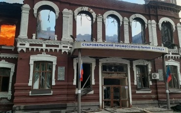 После атаки ВСУ 18 человек могут быть под завалами общежития вуза в ЛНР