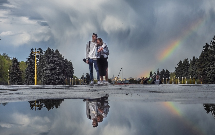 Психолог назвала главный риск служебных романов