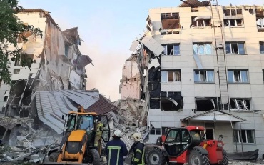 Число пострадавших при ударе ВСУ по колледжу в ЛНР выросло до 39
