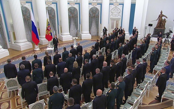 Путин объявил минуту молчания по погибшим в результате атаки ВСУ по Старобельску