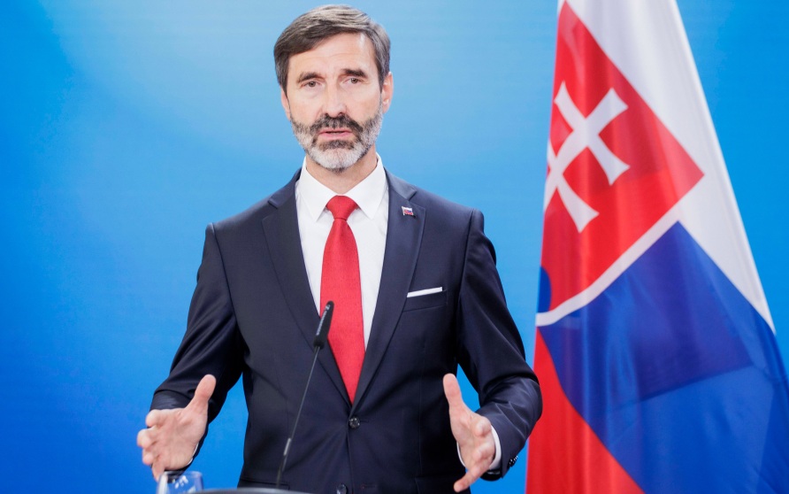 МИД Словакии: Братислава не будет отправлять солдат на Украину