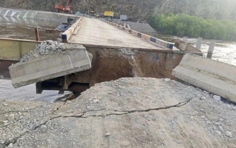 В Бурятии размыло несколько дорог из-за паводка