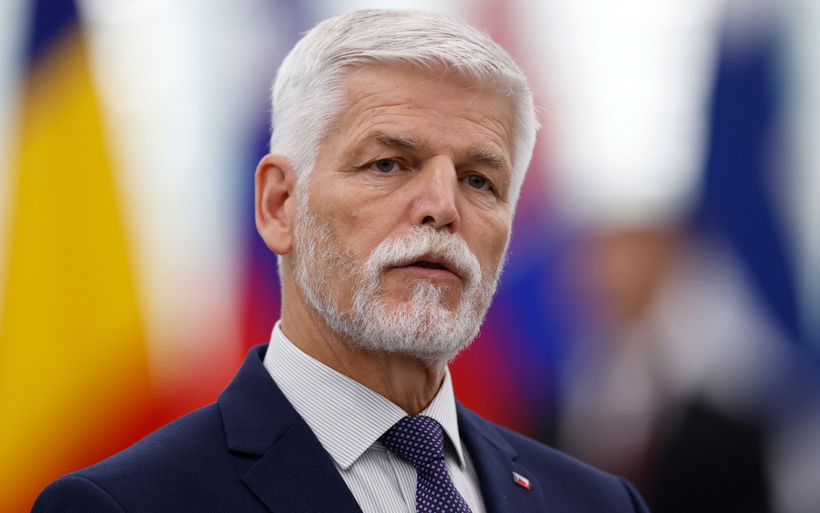 Президент Чехии призвал НАТО проявить решительность в отношении России