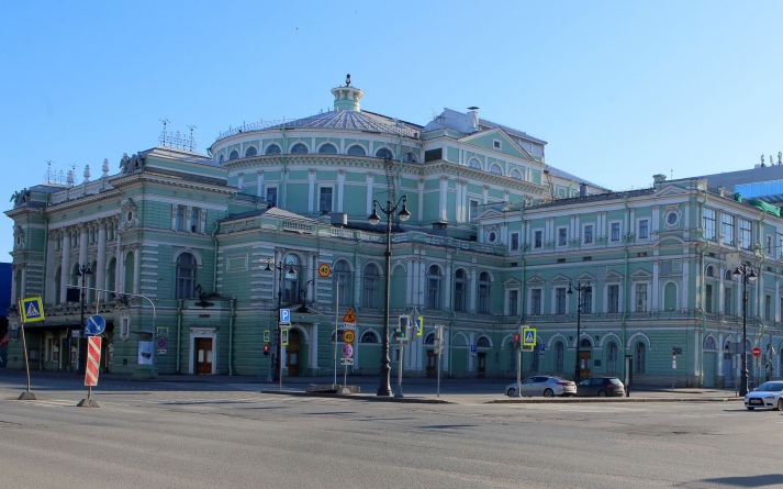 Возле Мариинки был ранен 11-летний ребенок, пуля попала в подбородок
