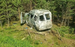 Служебный автомобиль с сотрудниками предприятия перевернулся в Каменско-Уральске