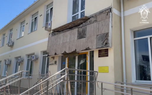 После обвала балкона школы в Севастополе 2 детей остаются в тяжелом состоянии