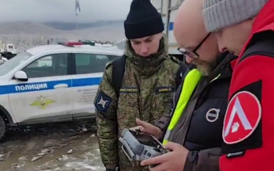 Спасатели обследовали 7 кв. км непроходимой тайги в поисках Усольцевых