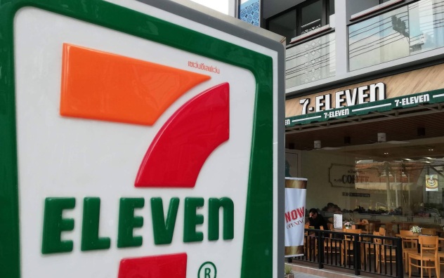 Скончался основатель сети магазинов "у дома" 7-Eleven Тосифуми Судзуки