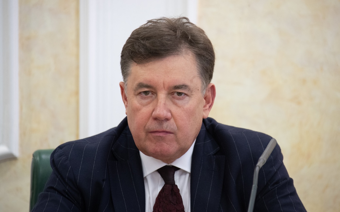 Виктор Момотов лишился статуса судьи в отставке