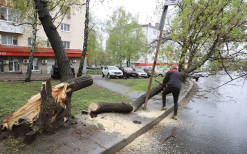 По Пермскому краю прошел ураган, погиб подросток