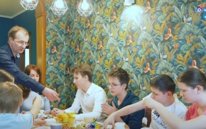 Число многодетных семей в России увеличилось более чем в два раза за 13 лет