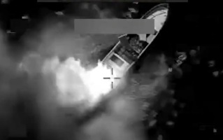 ВС США нанесли удар по судну предполагаемых наркоторговцев в Тихом океане