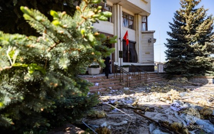 МЧС сообщило о ликвидации пожара на крыше здания Центробанка в Севастополе
