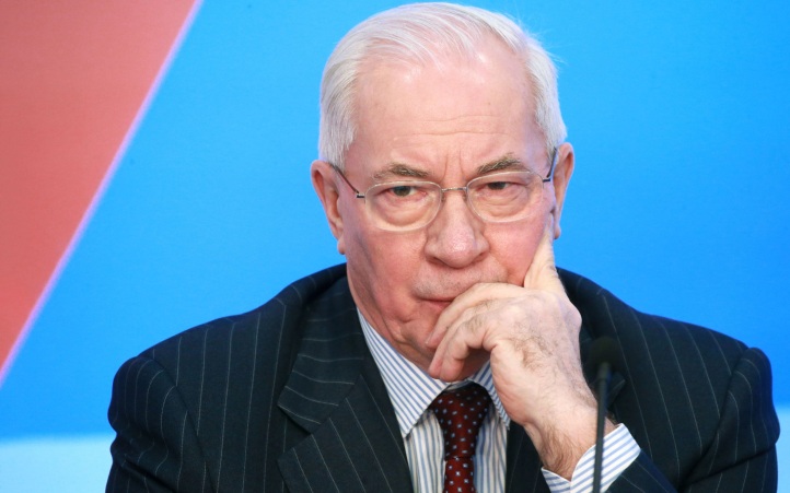 Азаров допустил атаку Украины на Белоруссию по указанию Запада