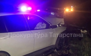 В Татарстане Lada столкнулась с BMW, водитель и 5-летний пассажир погибли