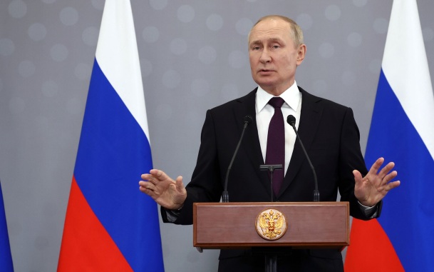 Зарубин объяснил, почему Путин долго не выходит к прессе
