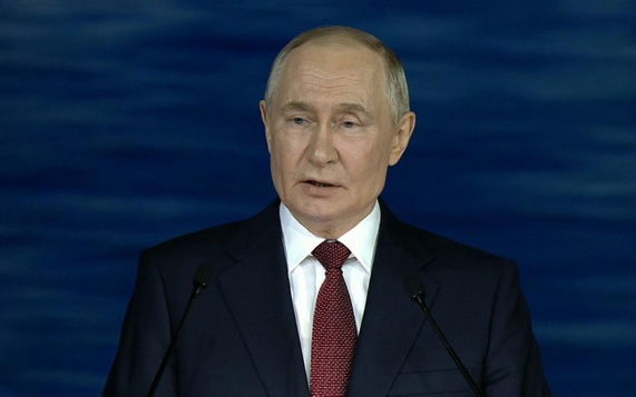 Путин задался вопросом, кому Ереван будет поставлять товары после выхода из ЕАЭС