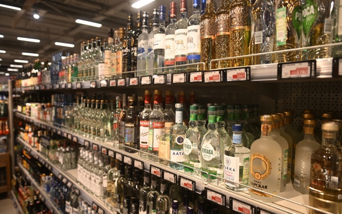 Водка за год подорожала в России на 15%
