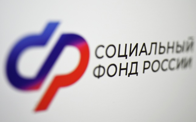 Минтруд гарантировал неприкосновенность новой семейной выплаты перед приставами