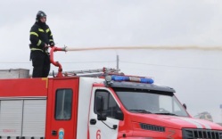 В нижегородском Заволжье загорелся магазин одежды