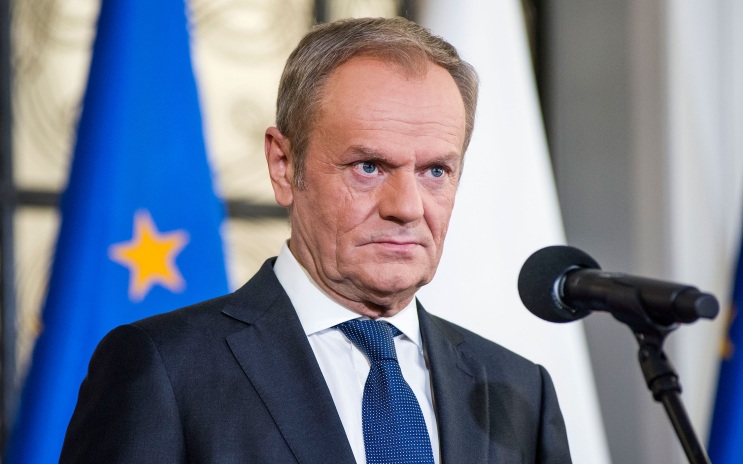 Туск призвал НАТО серьезно отнестись к словам о конце "спокойного сна" для ЕС