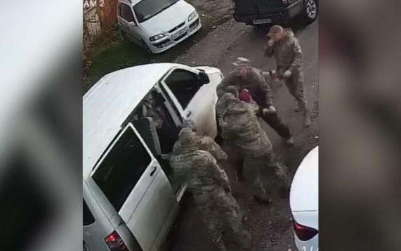 Задержанного сотрудниками ТЦК в Краматорске мужчину нашли мертвым