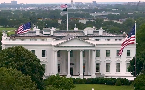 Трамп опубликовал изображение дронопорта на крыше банкетного зала Белого дома