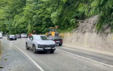 Движение на трассе в Сочи, где сошел сель, полностью восстановлено