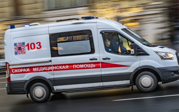 Двое мужчин ранены при атаке дрона-камикадзе на автомобиль в Брянской области