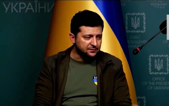 Зеленский призвал страны НАТО "дать более сильный ответ России"