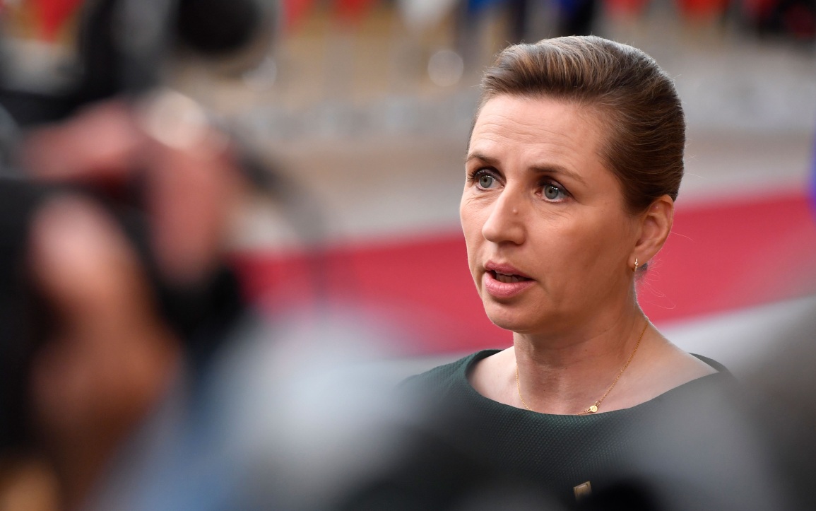 Премьер Дании Фредериксен призвала усилить давление на Россию