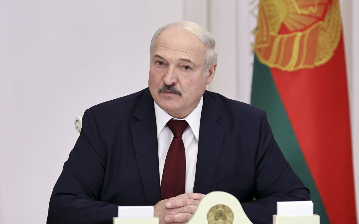 Лукашенко пообещал картошку из молодого урожая членам делегации России